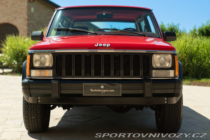 Ostatní značky Ostatní modely Jeep CHEROKEE 2.8 V6 1985