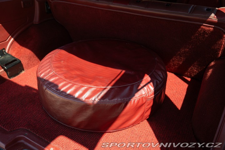 Ostatní značky Ostatní modely Jeep CHEROKEE 2.8 V6 1985