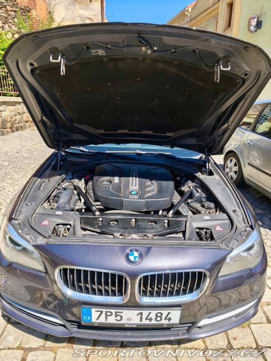BMW 5 2,0   520D xDrive po face 2014