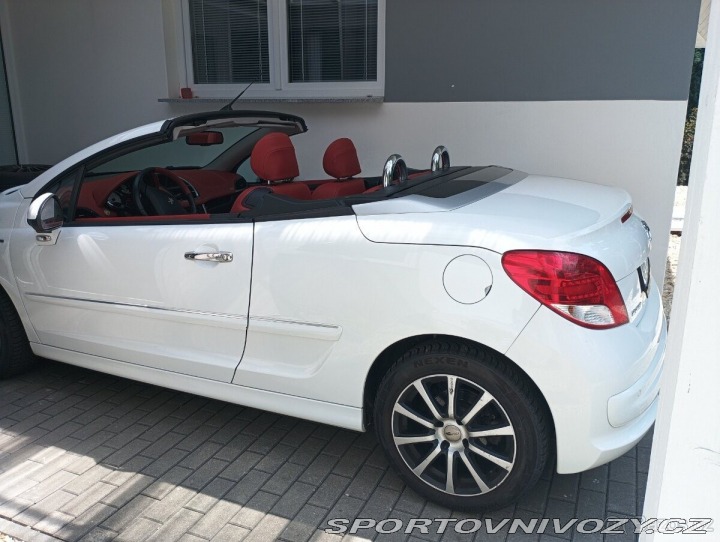 Peugeot 207 CC cc 16 v benzín 2010