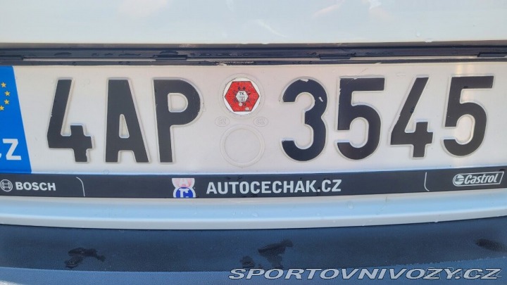 Volkswagen Ostatní modely Tiguan 2,0   TDI / 130 kW / 2015 2015