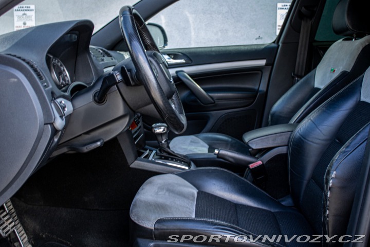 Škoda Octavia RS Combi 2.0 TDI CR RS DSG 2009
