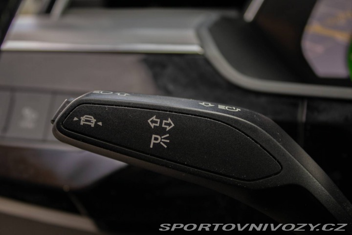 Audi Ostatní modely E-tron  50 quattro S Line, matri 2020