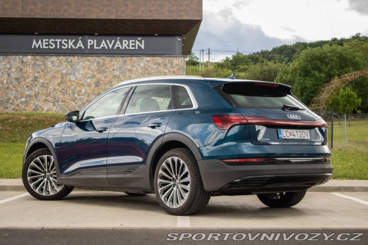 Audi Ostatní modely E-tron  50 quattro S Line, matri 2020