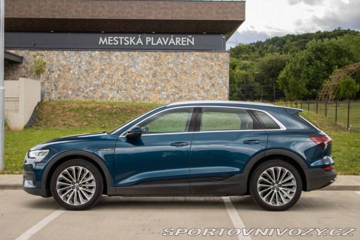 Audi Ostatní modely E-tron  50 quattro S Line, matri 2020