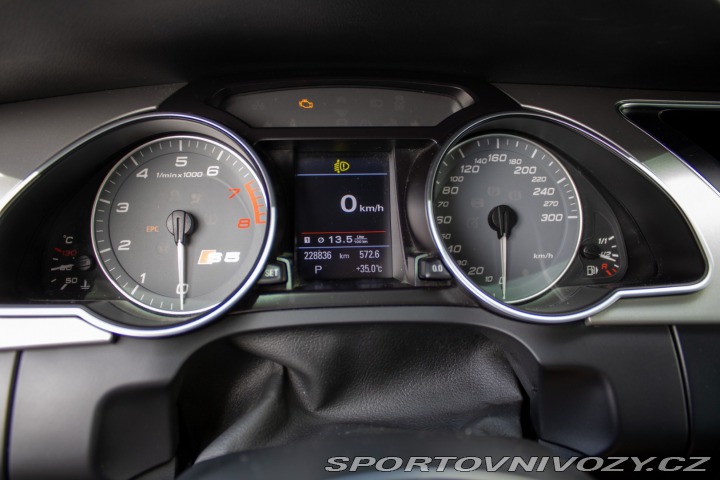Audi S5 S5 B8 Quattro 4.2fsi /aj 2009