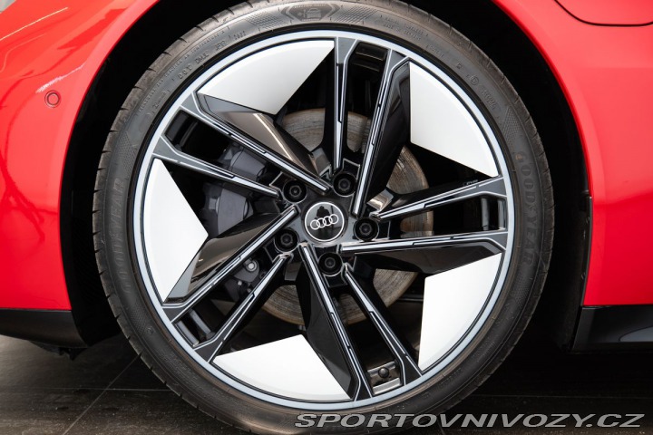 Audi Ostatní modely e-tron GT 2025