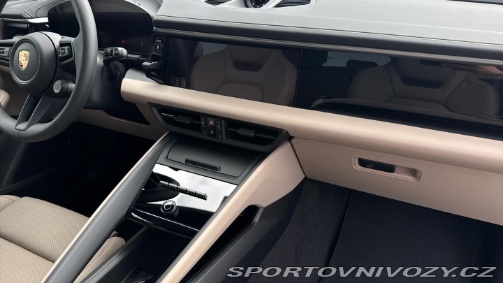 Porsche Macan 2025