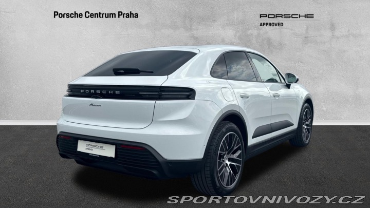 Porsche Macan 2025