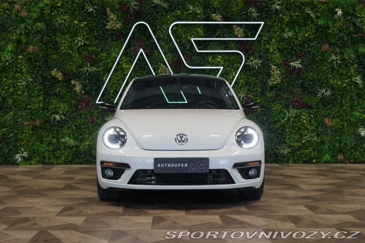 Volkswagen Beetle *CLUB*MANUAL*LED* 2016