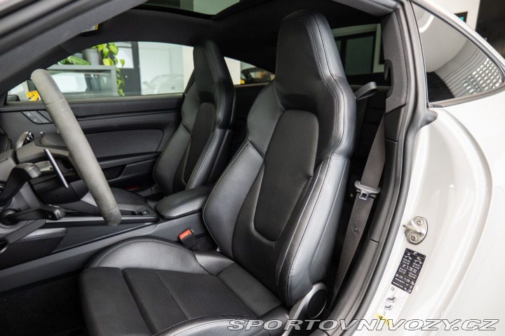 Porsche 911 (992) Carrera 4 GTS 2022