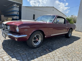 Ford Mustang fastback