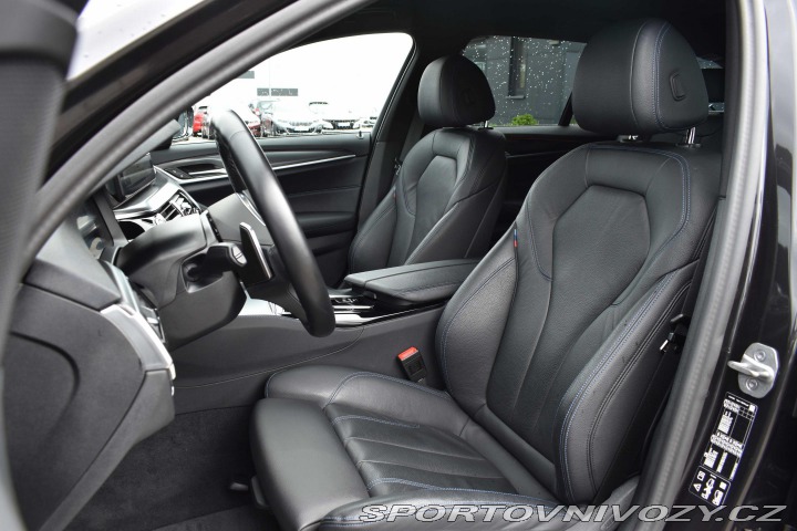 BMW 5 530d xD ///M*ZÁRUKA*TAŽNÉ 2023