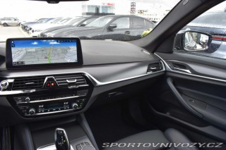 BMW 5 530d xD ///M*ZÁRUKA*TAŽNÉ 2023