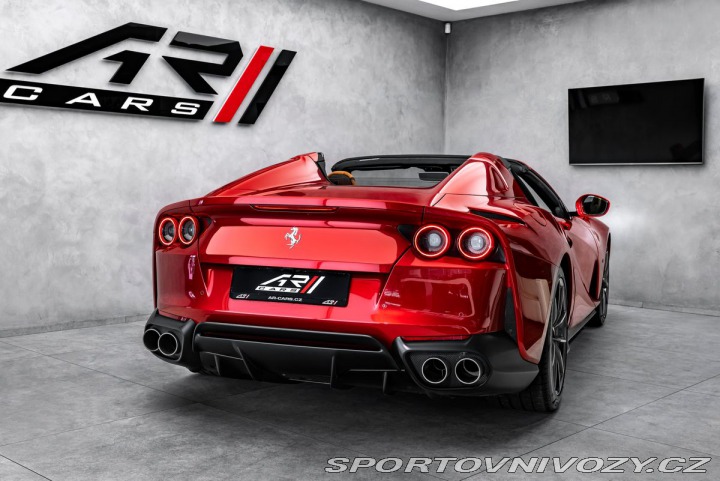 Ferrari 812 GTS 2023