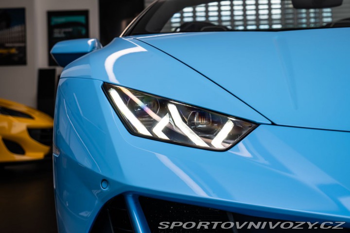 Lamborghini Huracán EVO Spyder/Blu Cepheus/LI 1800