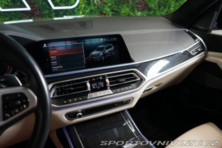 BMW X7 M50i*6-MÍST*NEZ.TOP*ZÁRUK 2021