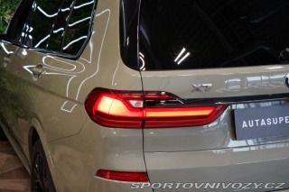 BMW X7 M50i*6-MÍST*NEZ.TOP*ZÁRUK 2021