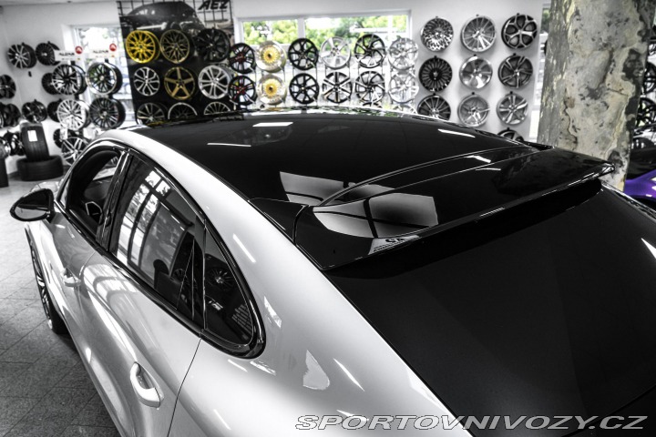 Porsche Cayenne Turbo PCCB/HUD/PDLS/ZÁRUK 2019