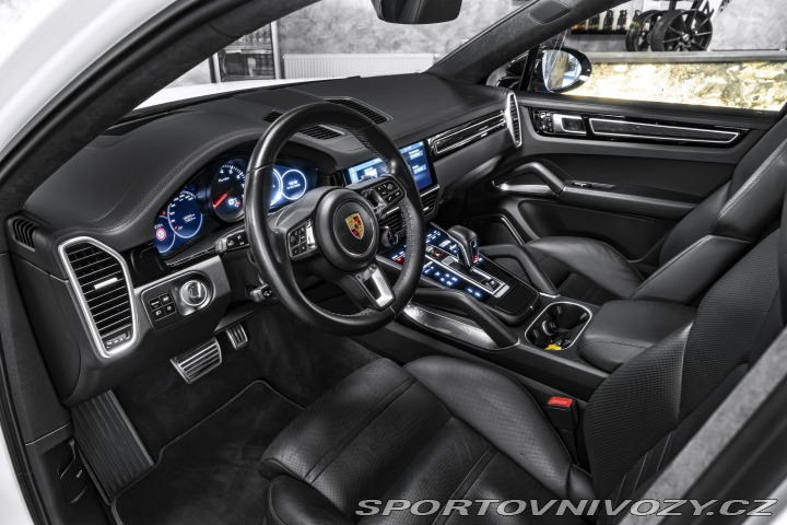 Porsche Cayenne Turbo PCCB/HUD/PDLS/BURME 2019
