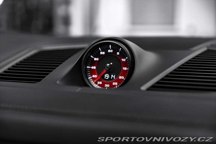 Porsche Cayenne Turbo PCCB/HUD/PDLS/ZÁRUK 2019