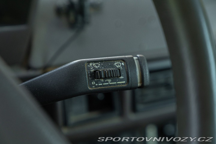 Ostatní značky Ostatní modely Land Rover RANGE ROVER 3.9 1991