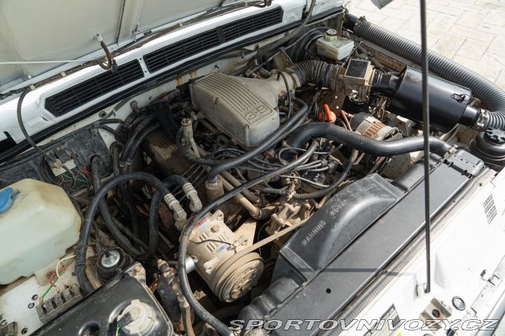 Ostatní značky Ostatní modely Land Rover RANGE ROVER 3.9 1991