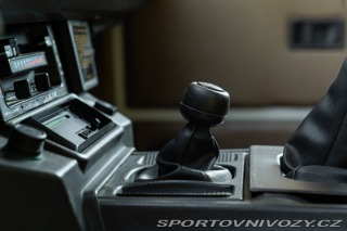 Ostatní značky Ostatní modely Land Rover RANGE ROVER 3.9 1991