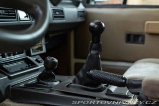 Ostatní značky Ostatní modely Land Rover RANGE ROVER 3.9 1991