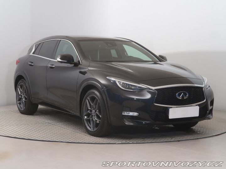 Infiniti Q30 1.6t 2019