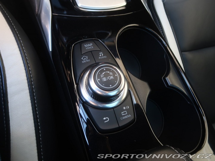 Infiniti Q30 1.6t 2019