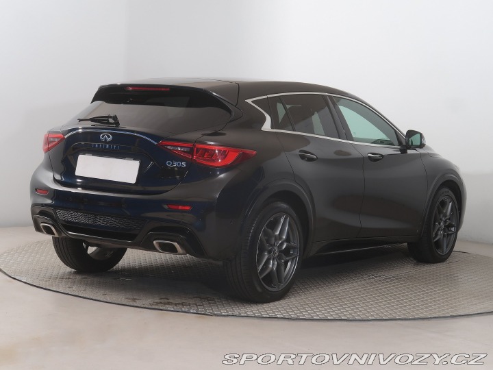 Infiniti Q30 1.6t 2019