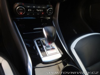 Infiniti Q30 1.6t 2019