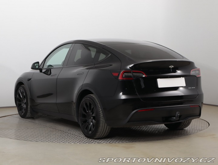 Tesla Model Y Long Range AWD 75kWh 2021