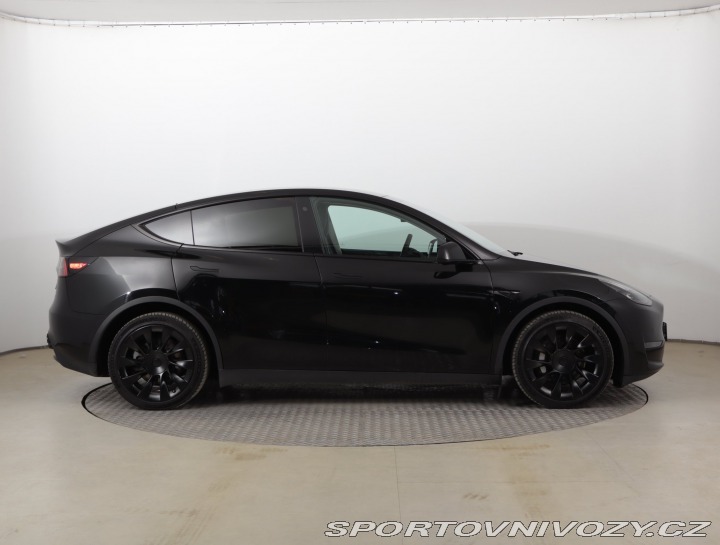 Tesla Model Y Long Range AWD 75kWh 2021