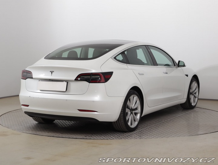 Tesla Model 3 Std Range Plus 52kWh 2020