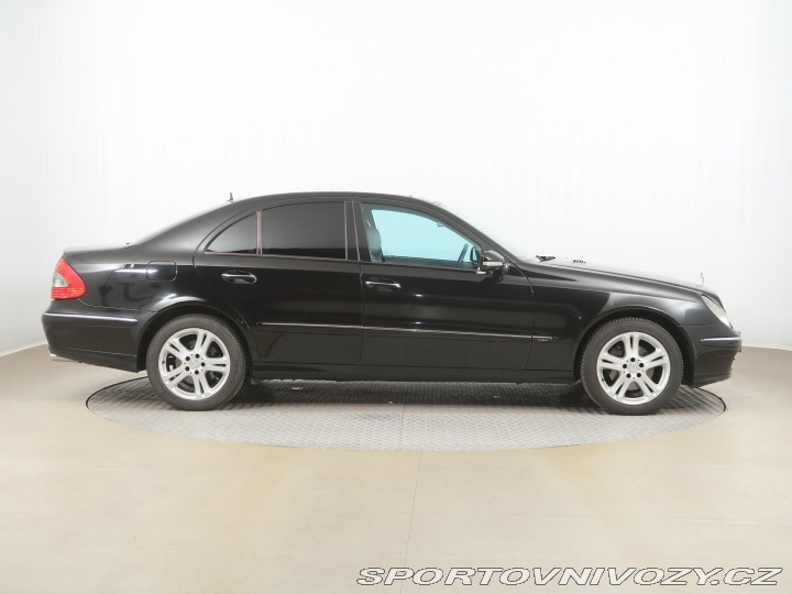Mercedes-Benz E E 350 4MATIC 2008