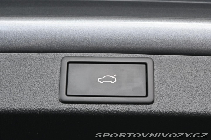 Škoda Octavia RS 2,0 TSI 180kW RS DSG Záru 2022