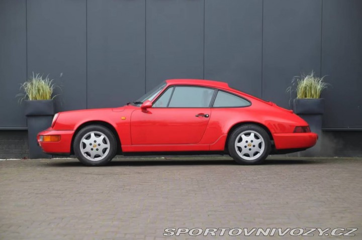 Porsche 911 Carrera 2 1991