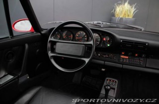 Porsche 911 Carrera 2 1991