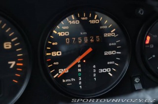 Porsche 911 Carrera 2 1991