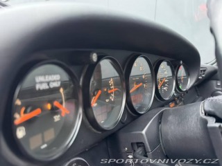 Porsche 911 Carrera 2 1991