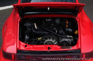 Porsche 911 Carrera 2 1991