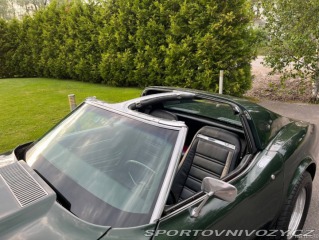 Chevrolet Corvette Stingray Targa 1945
