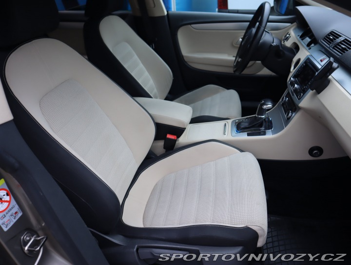 Volkswagen Passat CC CC  2.0 TDI 2009