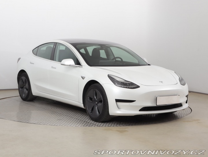 Tesla Model 3 Std Range Plus 52kWh 2019