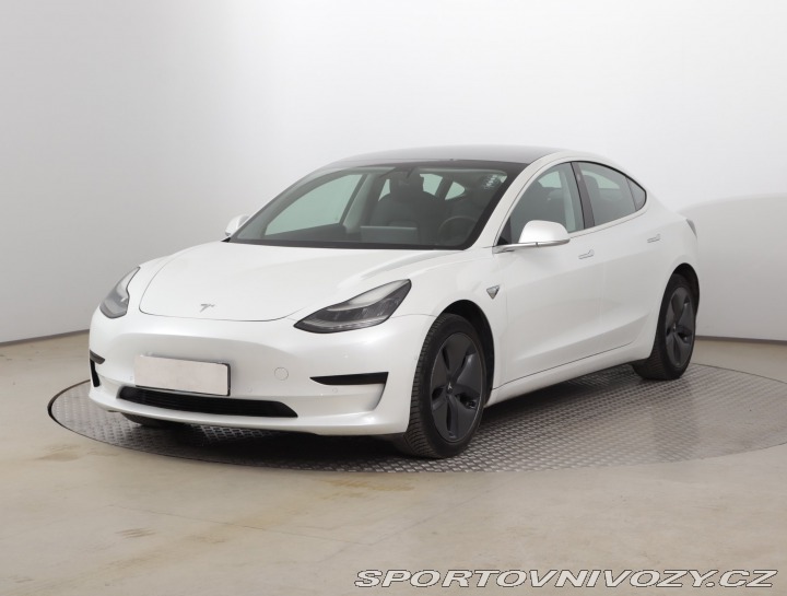 Tesla Model 3 Std Range Plus 52kWh 2019