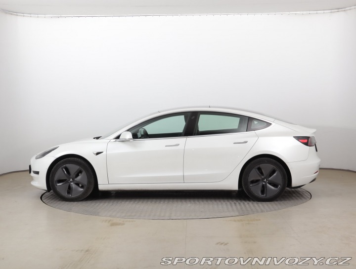 Tesla Model 3 Std Range Plus 52kWh 2019