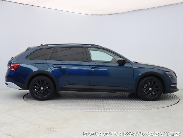 Škoda Superb Scout 2.0 TSI 2021