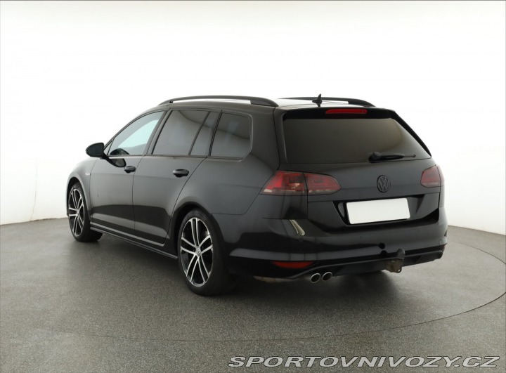 Volkswagen Golf Highline 2.0 TDI GTD 2016